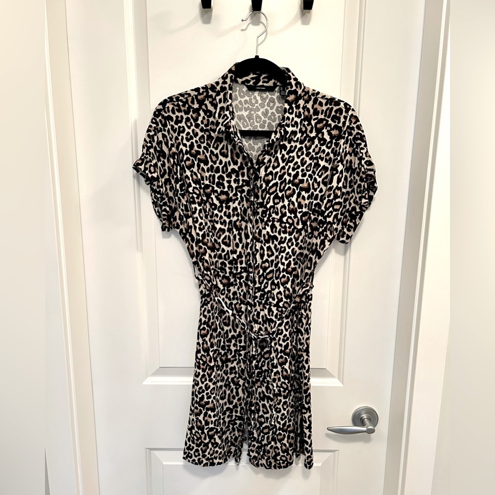 Vero Moda Leopard Print Button Down Dress. Size Medium. EUC. - Picture 3 of 7
